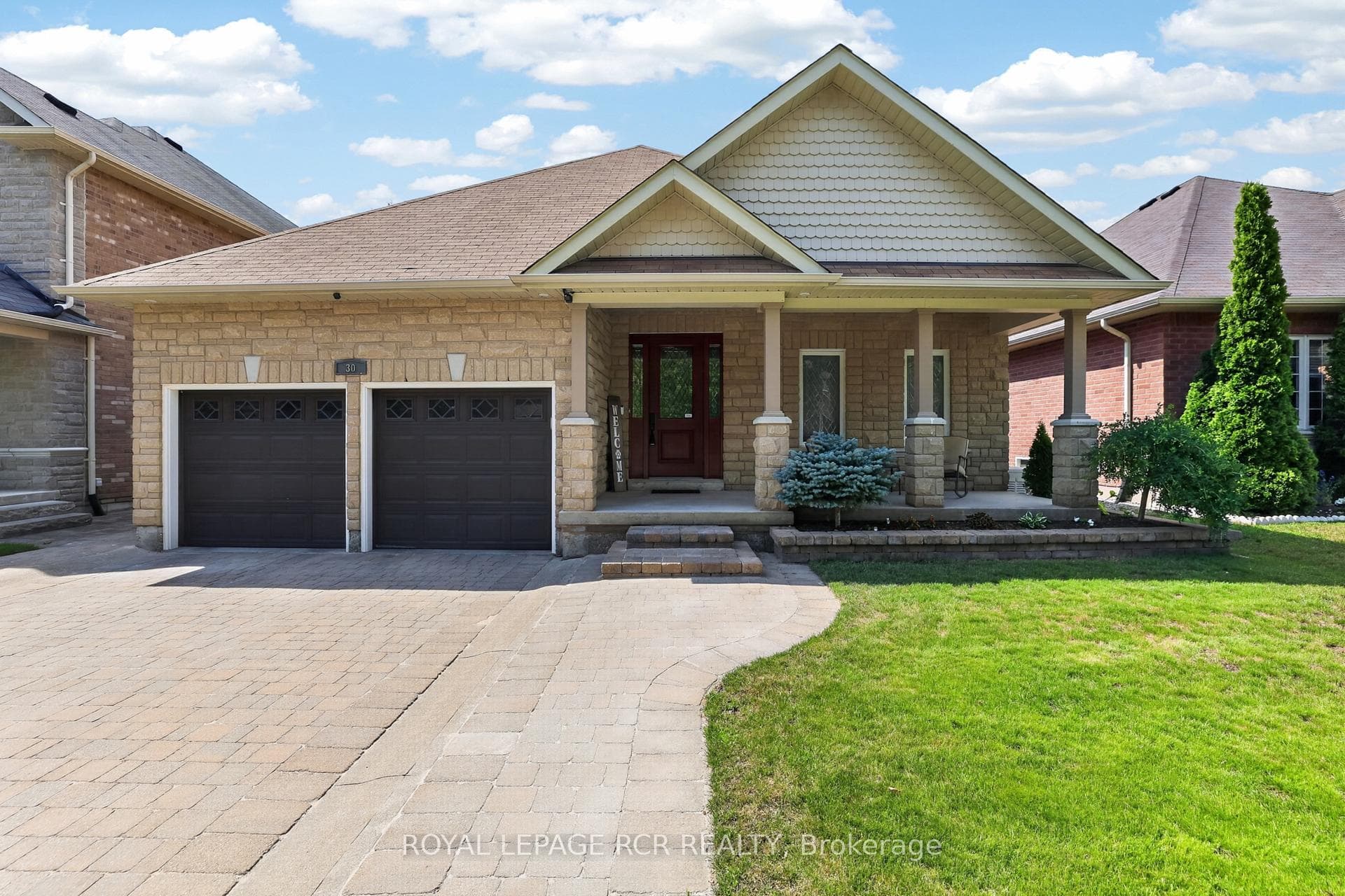 30 Borland Crescent photo 1