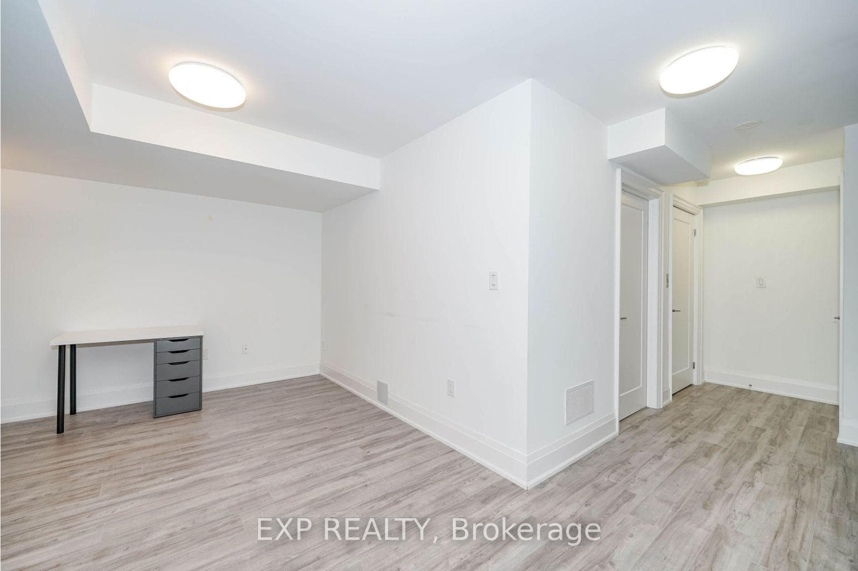 92 South Park Road photo 35