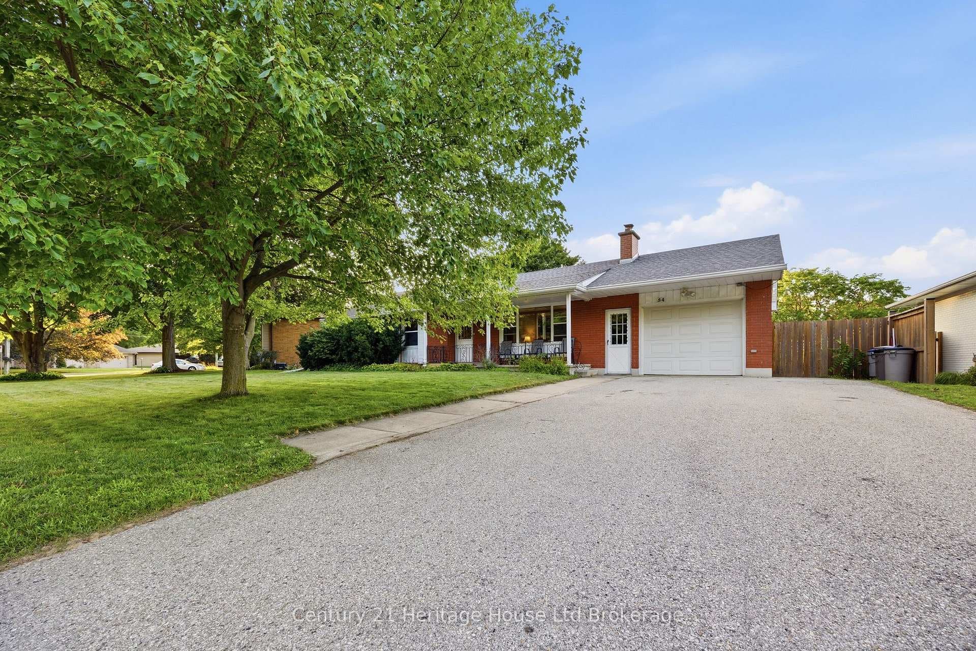 54 Glendale Drive photo 34