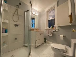 64 Arundel Avenue Unit Upper photo 9