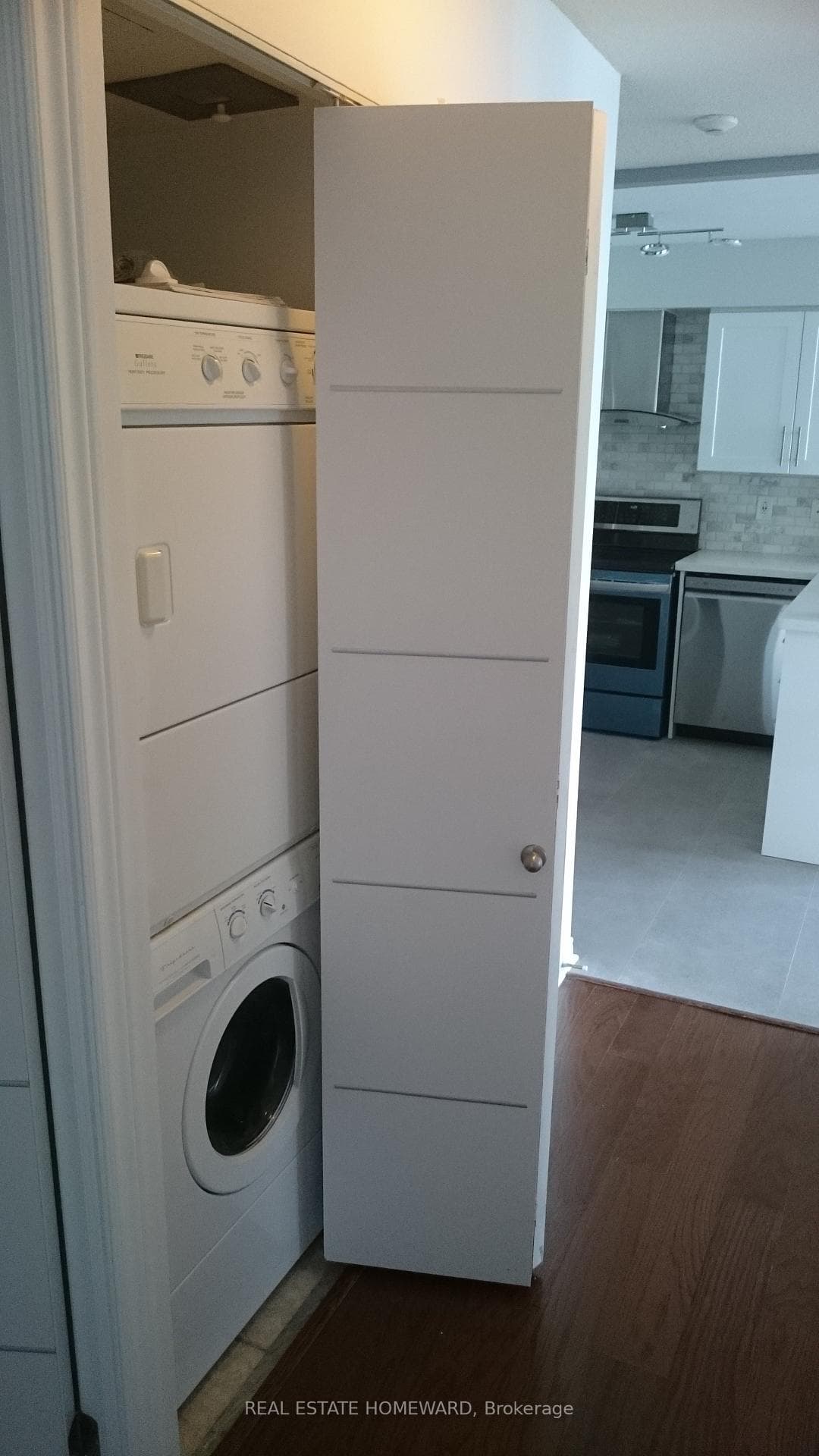 300 Balliol Street Unit 814 photo 3