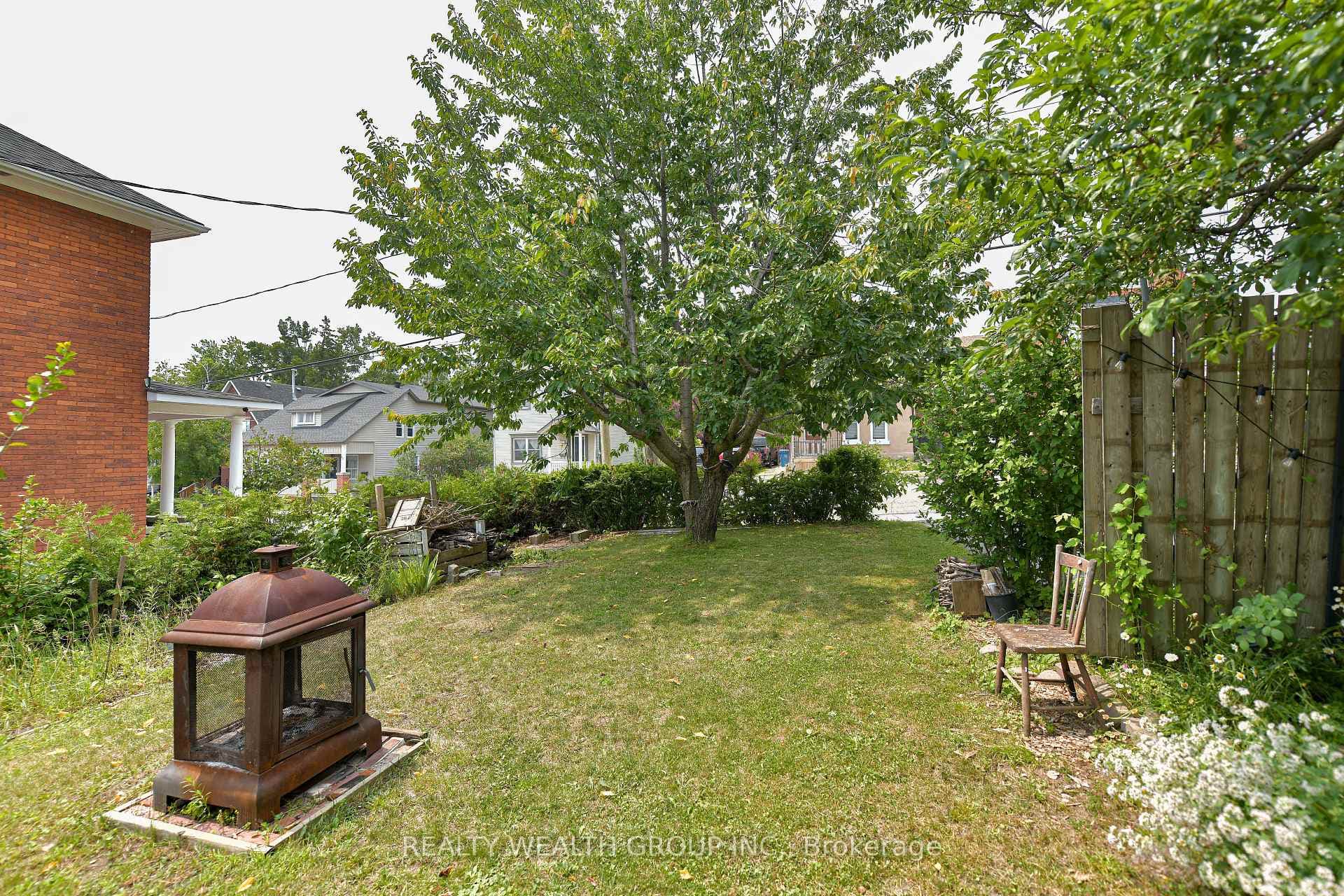 23 Penetang Street Unit 2 photo 7