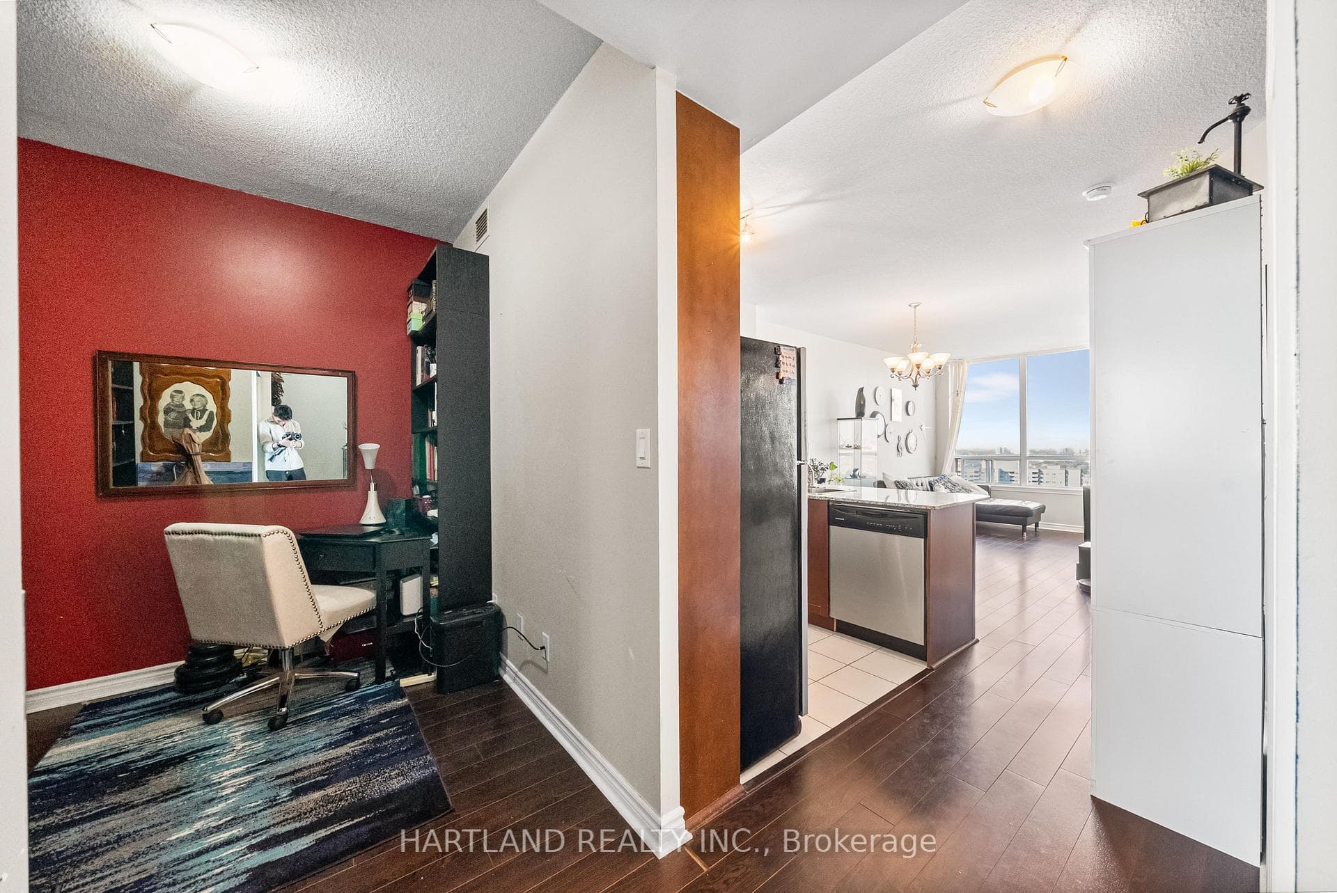 3504 Hurontario Street Unit 2701 photo 6