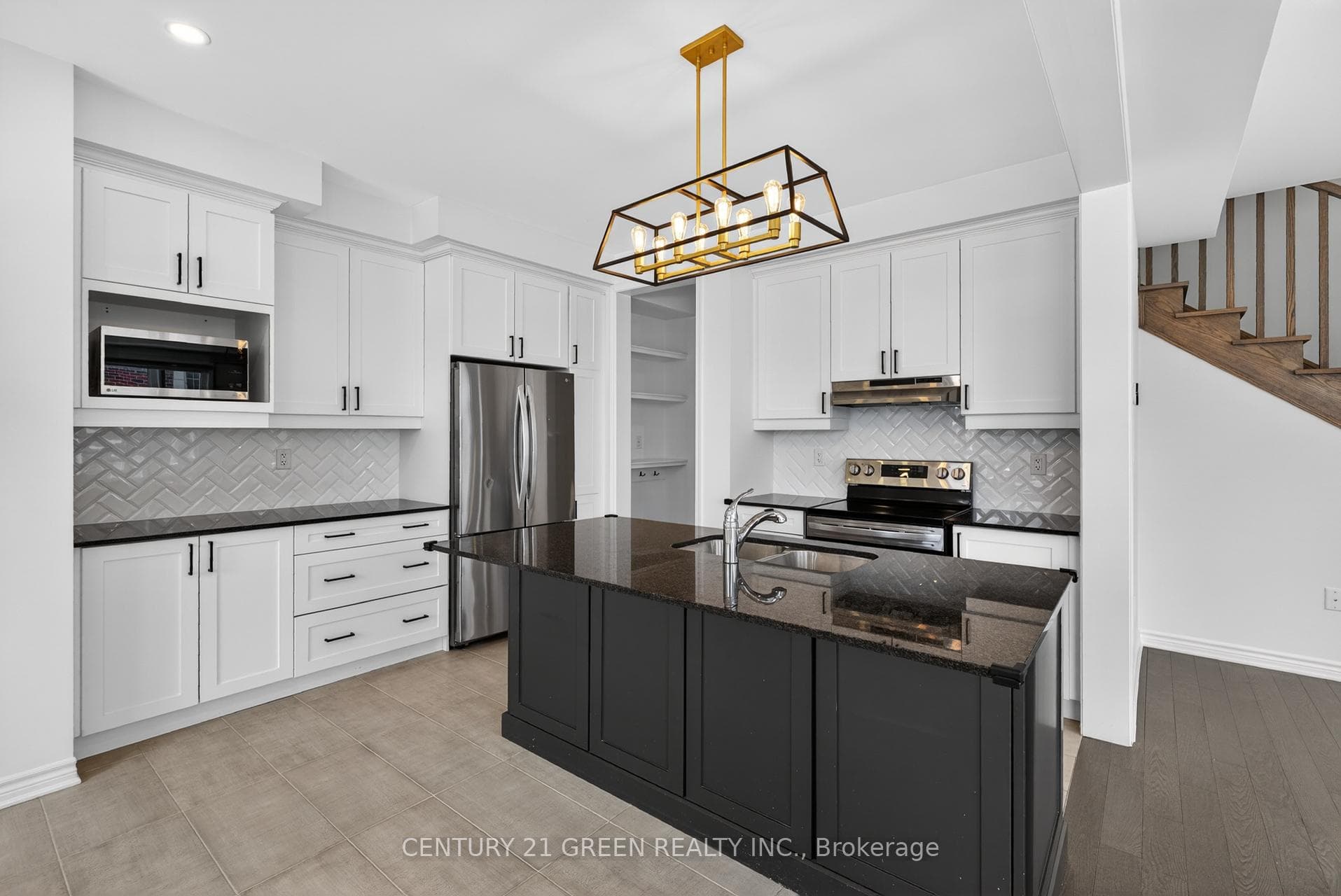 3140 Willowridge Path photo 9