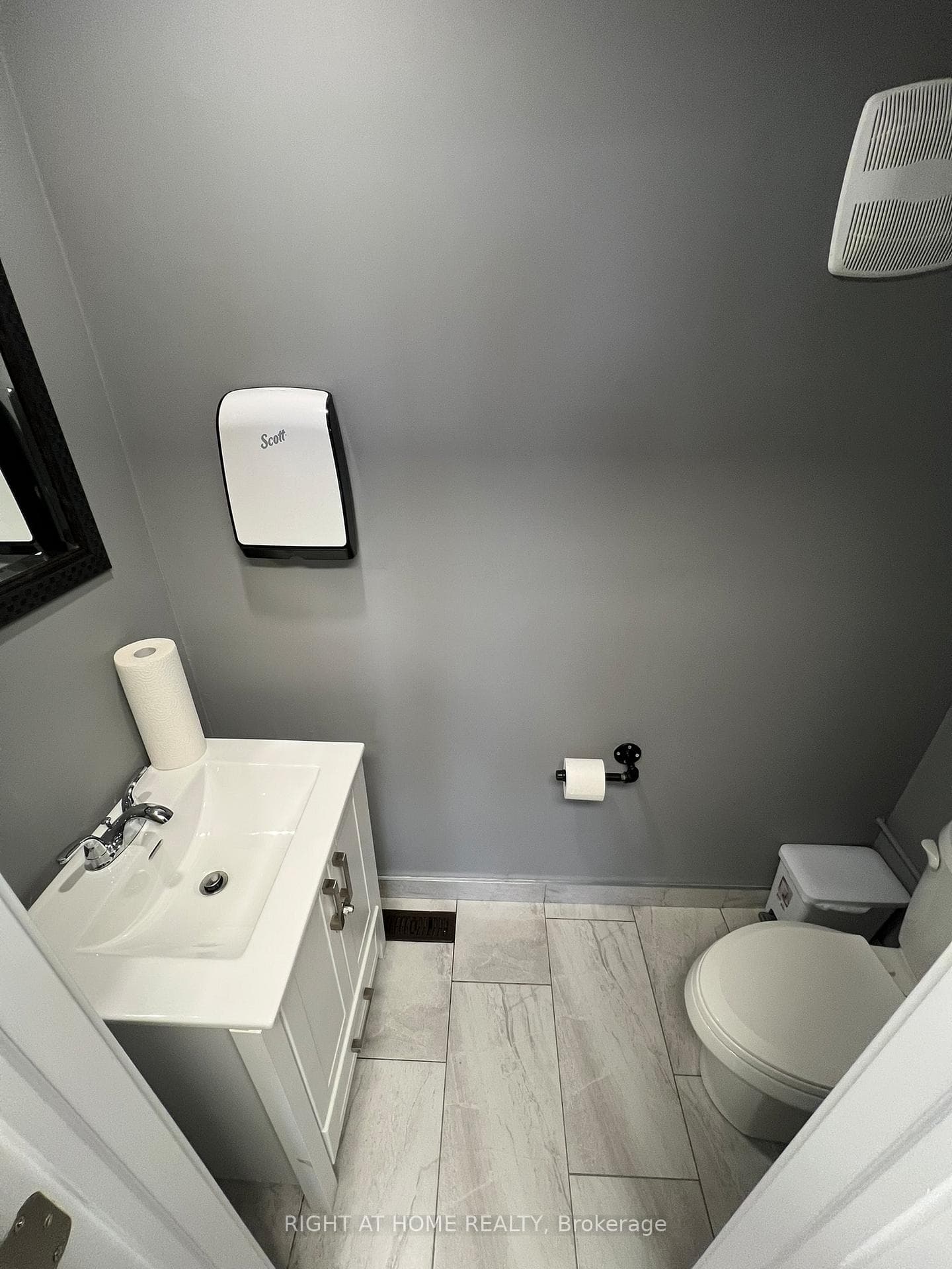 21 Kenview Boulevard Unit 15 photo 11