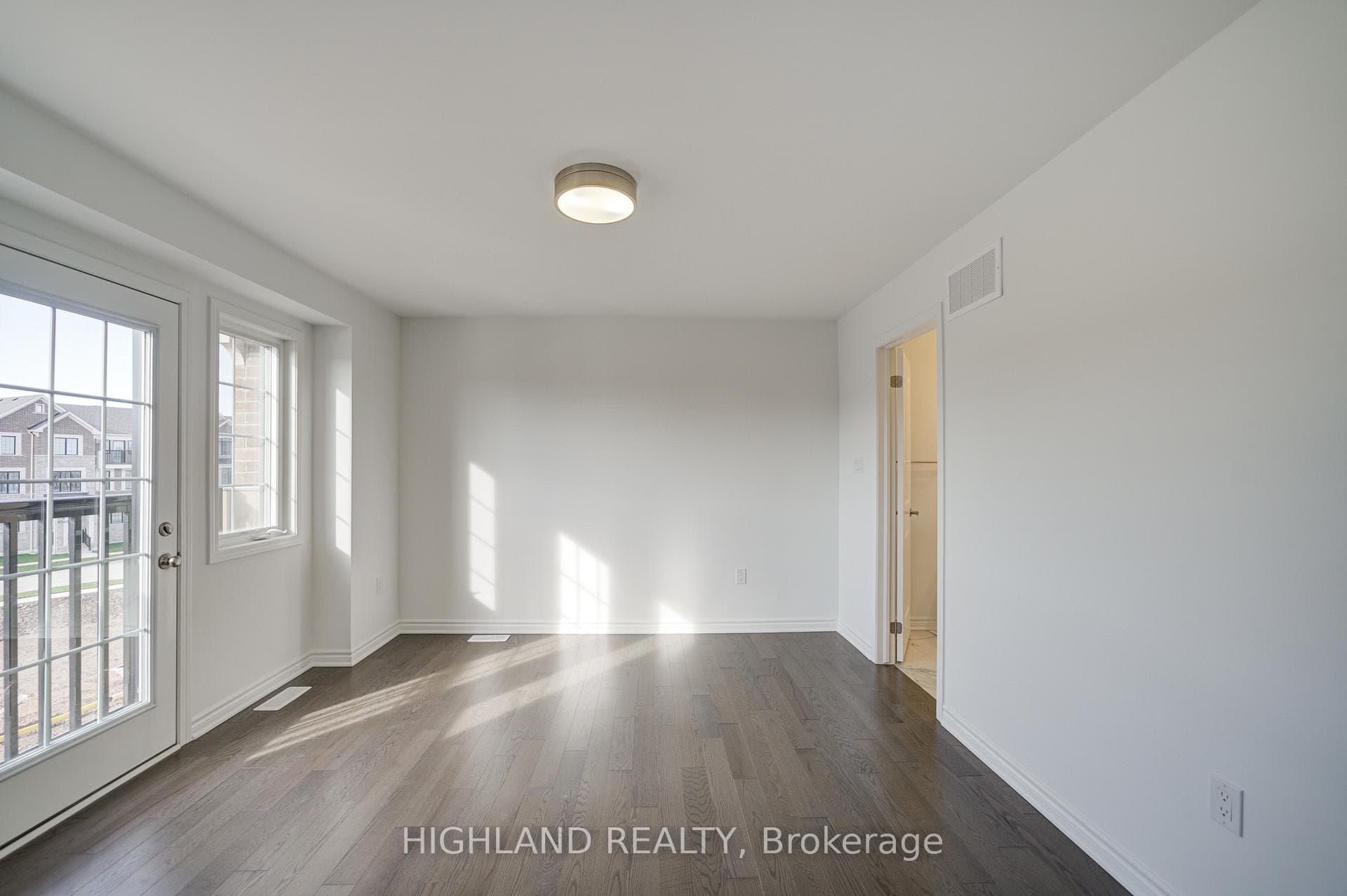 1210 Poppy Gardens Unit 5 photo 24