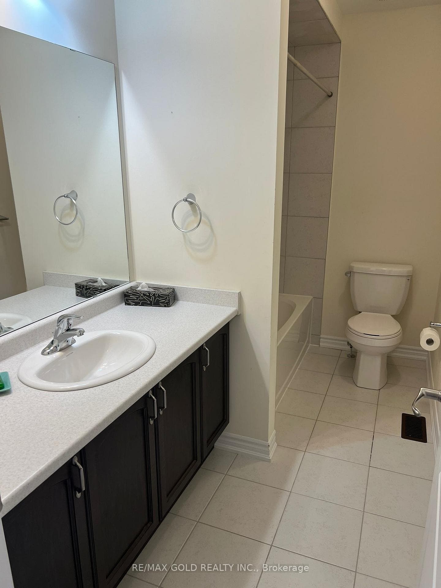 104 Flagg Avenue photo 15