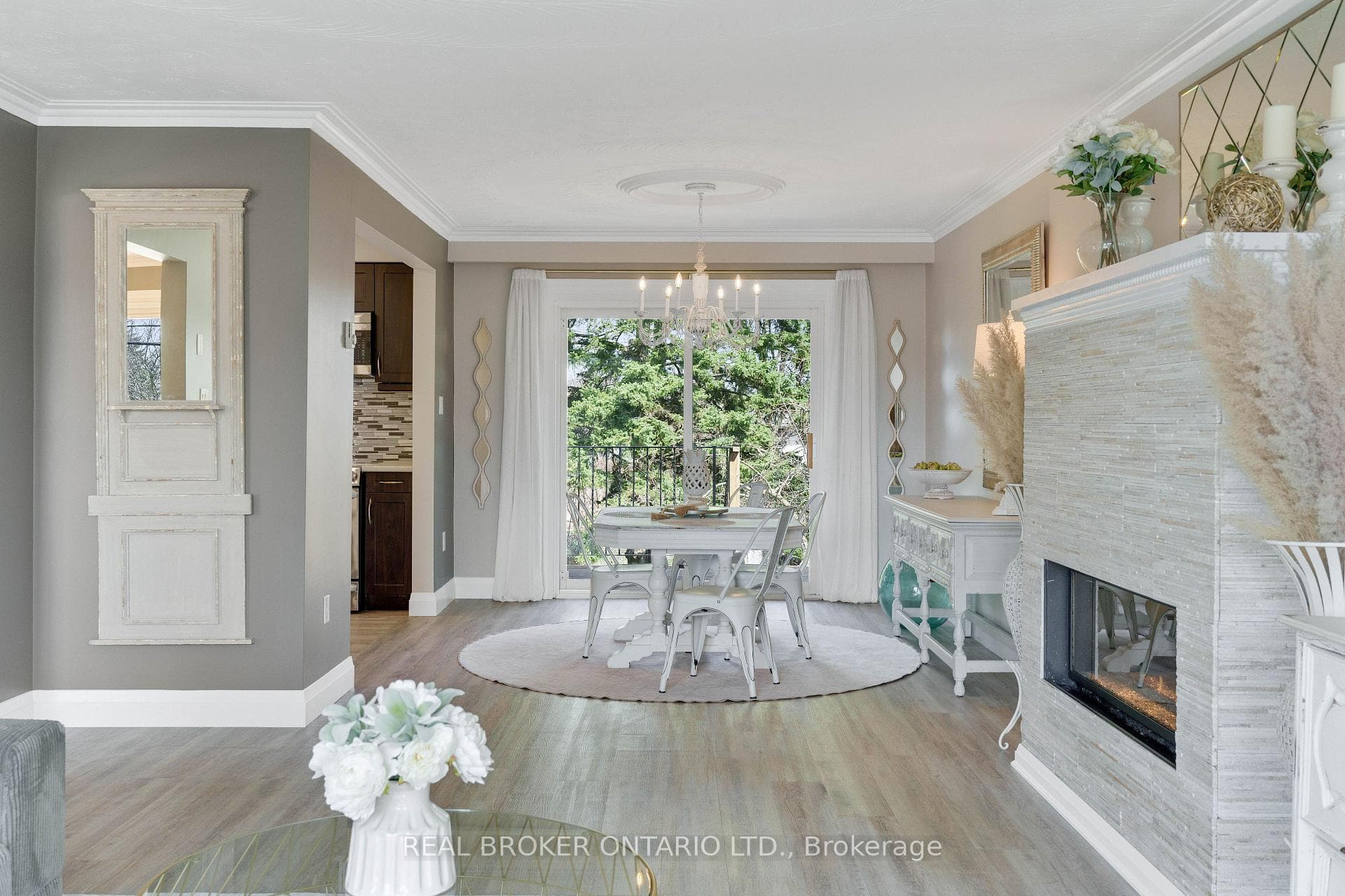 129 Bayview Drive photo 7