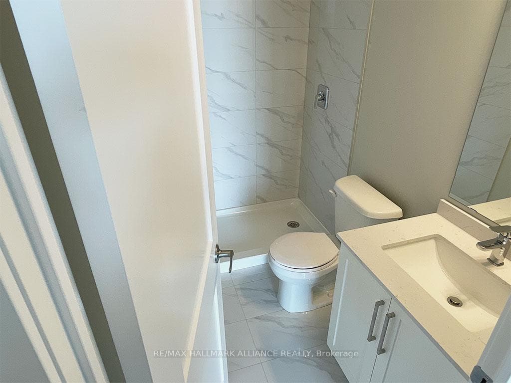 15 Queen Street Unit 1309 photo 7