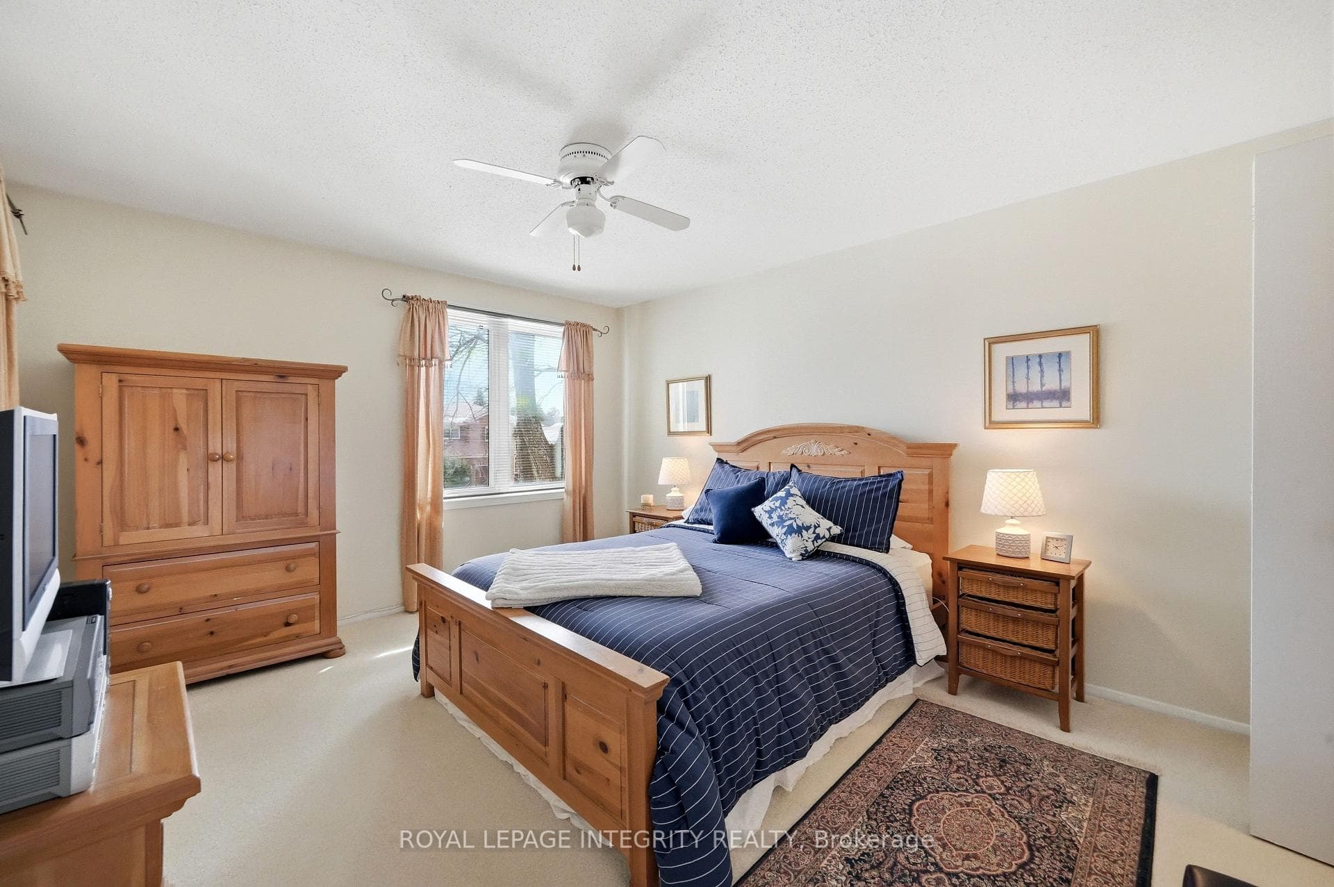 545 Canteval Terrace Unit 110 photo 20