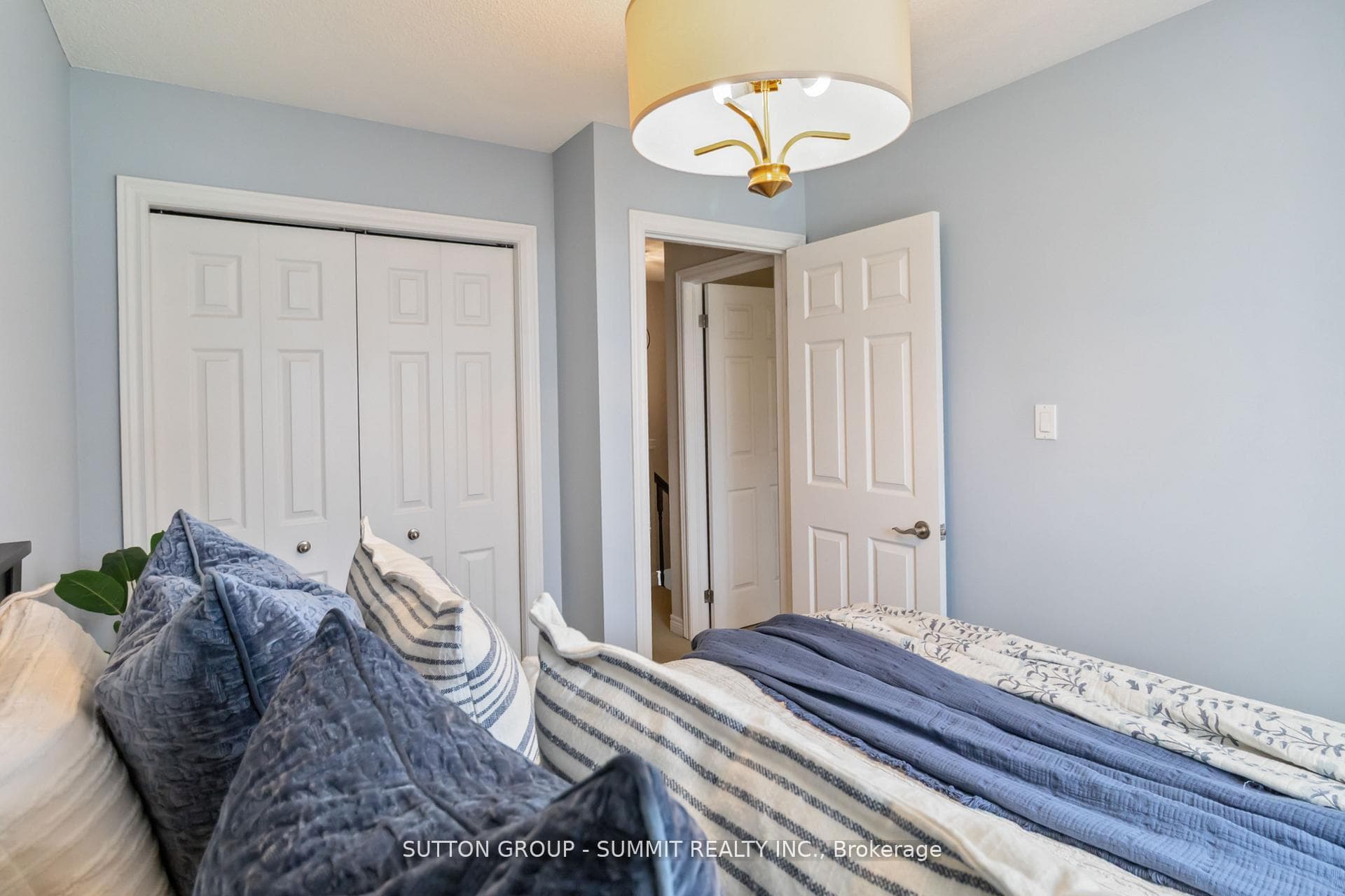 2280 BARONWOOD Drive Unit 38 photo 28