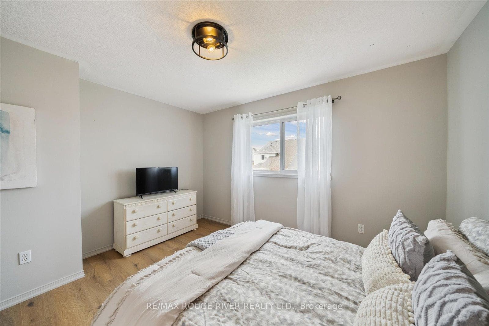54 Kinross Avenue photo 20