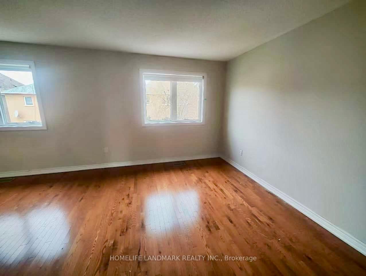 40 Ozner Crescent photo 23