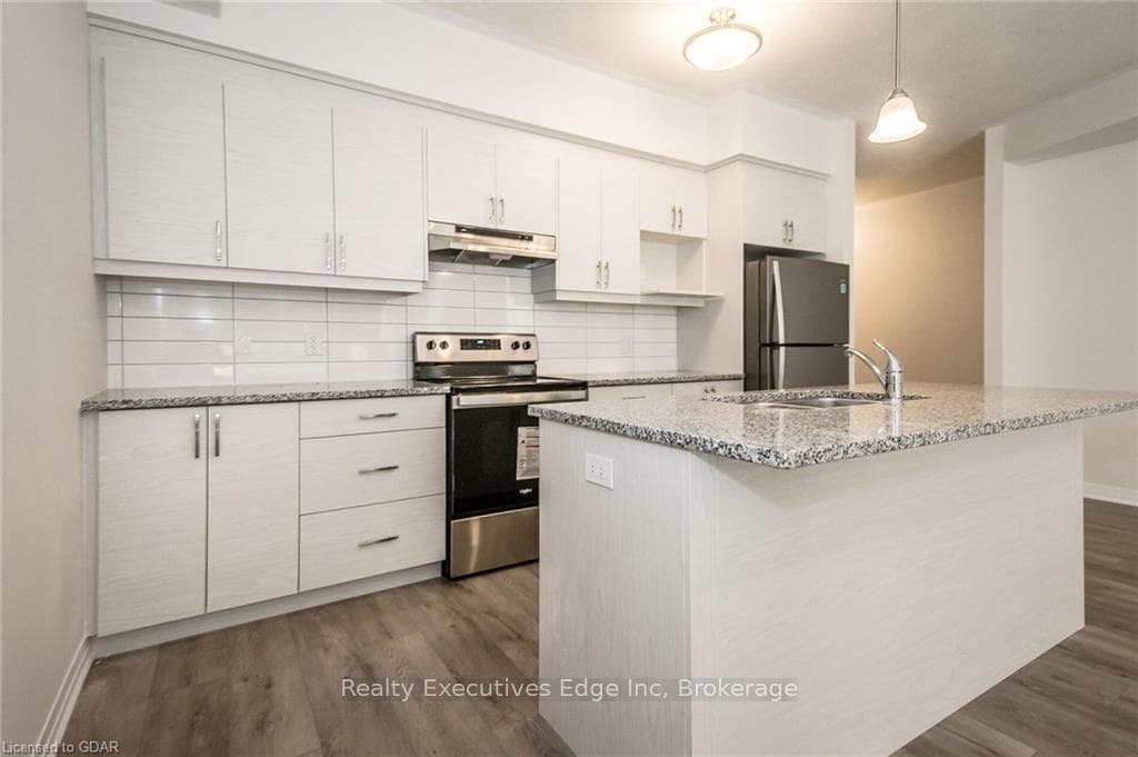 25 ISHERWOOD Avenue Unit C036 photo 6
