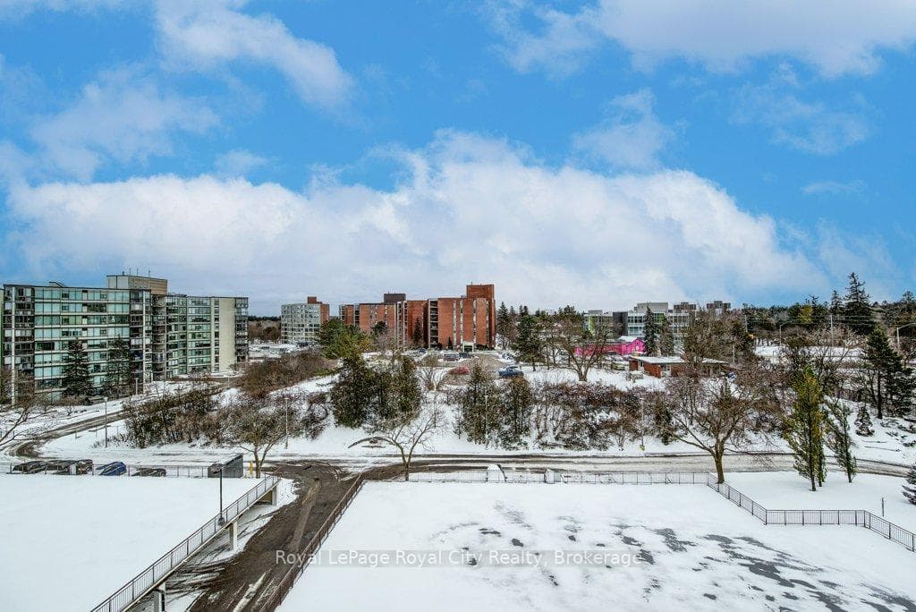 19 Woodlawn Road Unit 602 photo 9