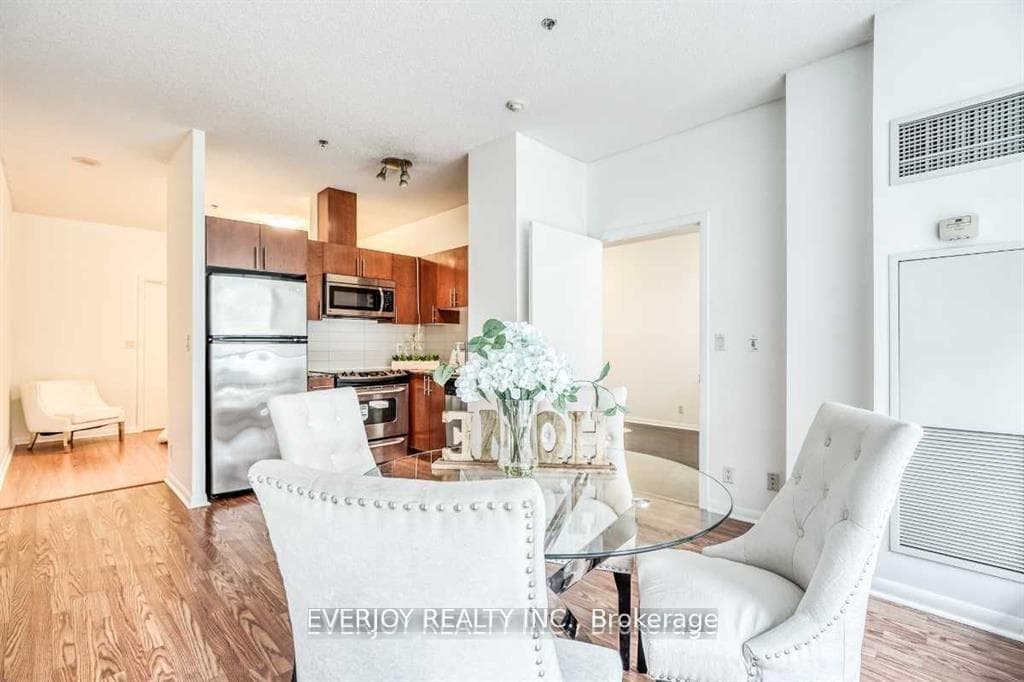 96 St Patrick Street Unit 103 photo 12