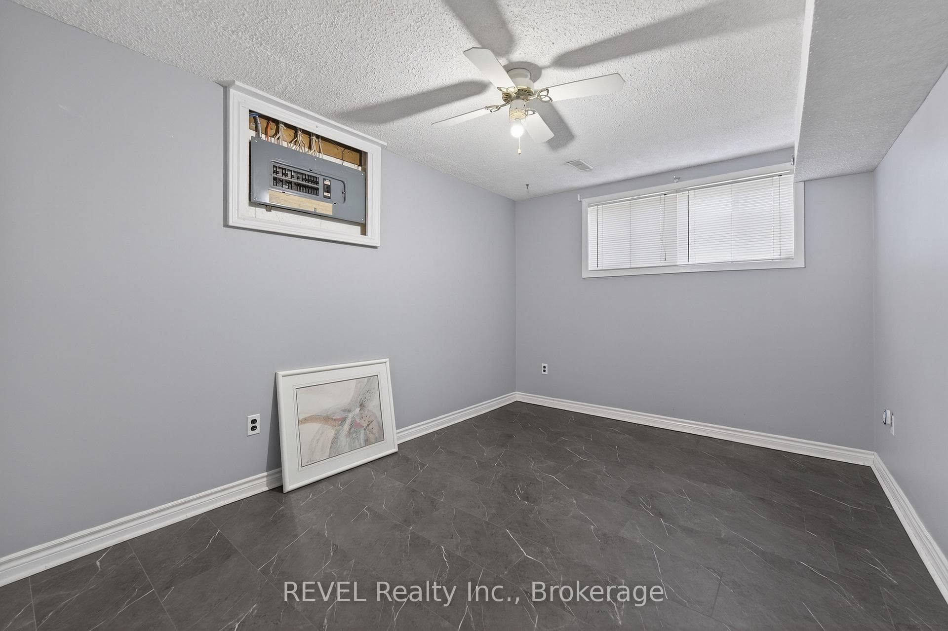 19 Lynwood Drive photo 35