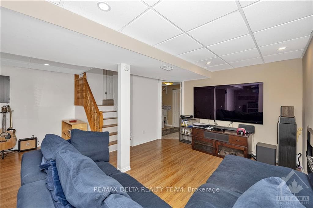 2101 BOAKE Street photo 23