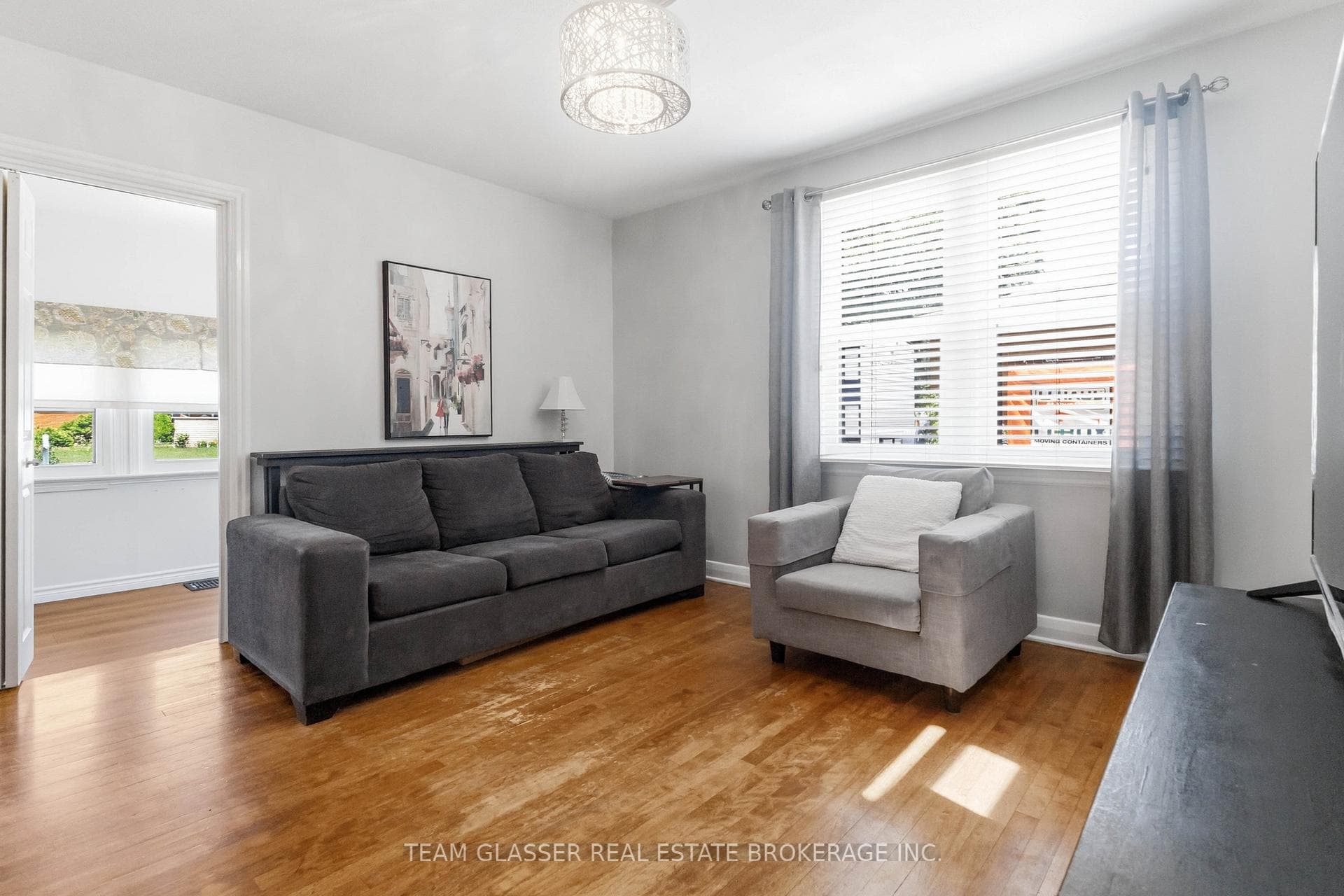 27 DENGATE Crescent photo 12