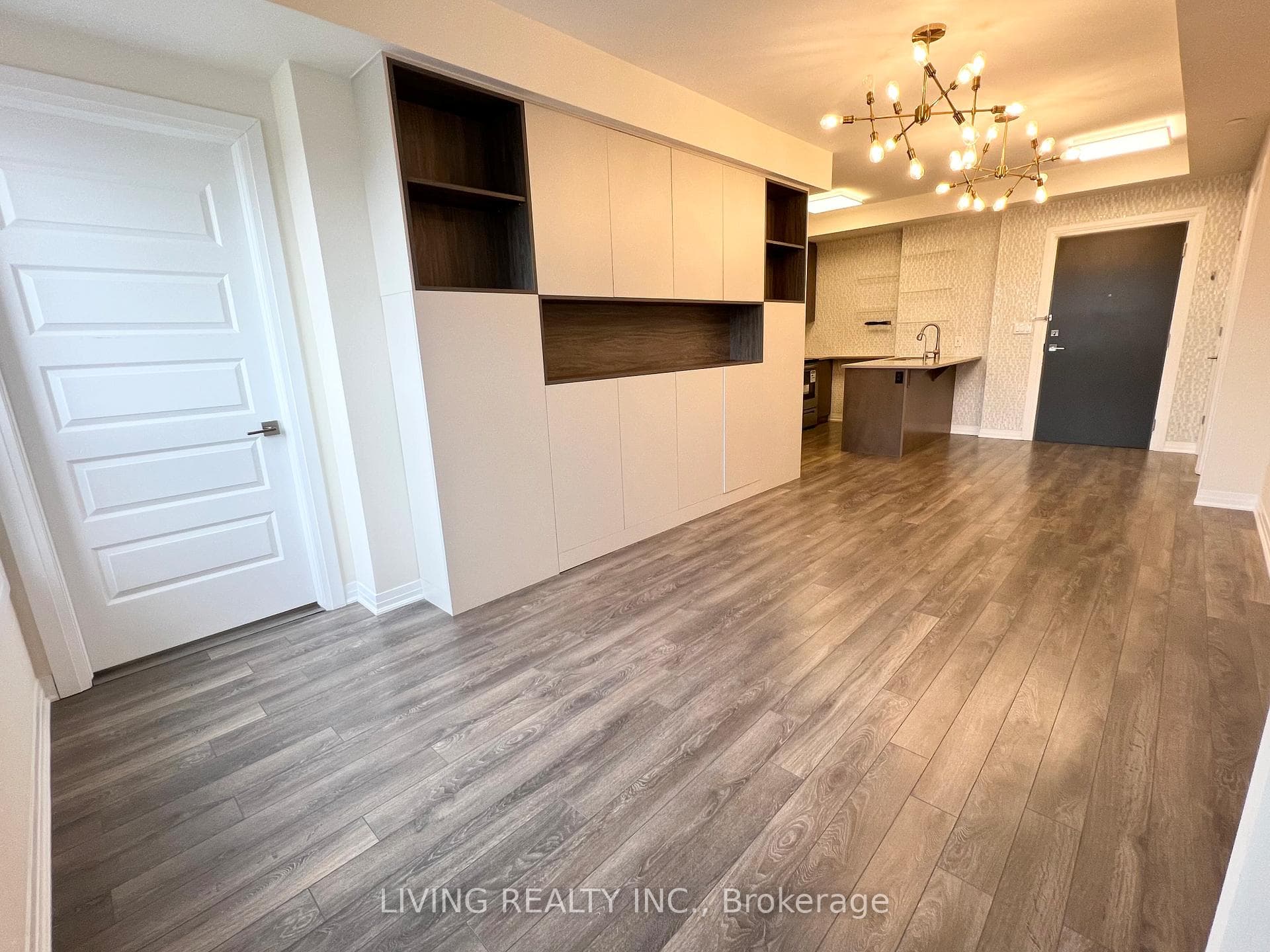 58 Adam Sellers Street Unit 513 photo 9