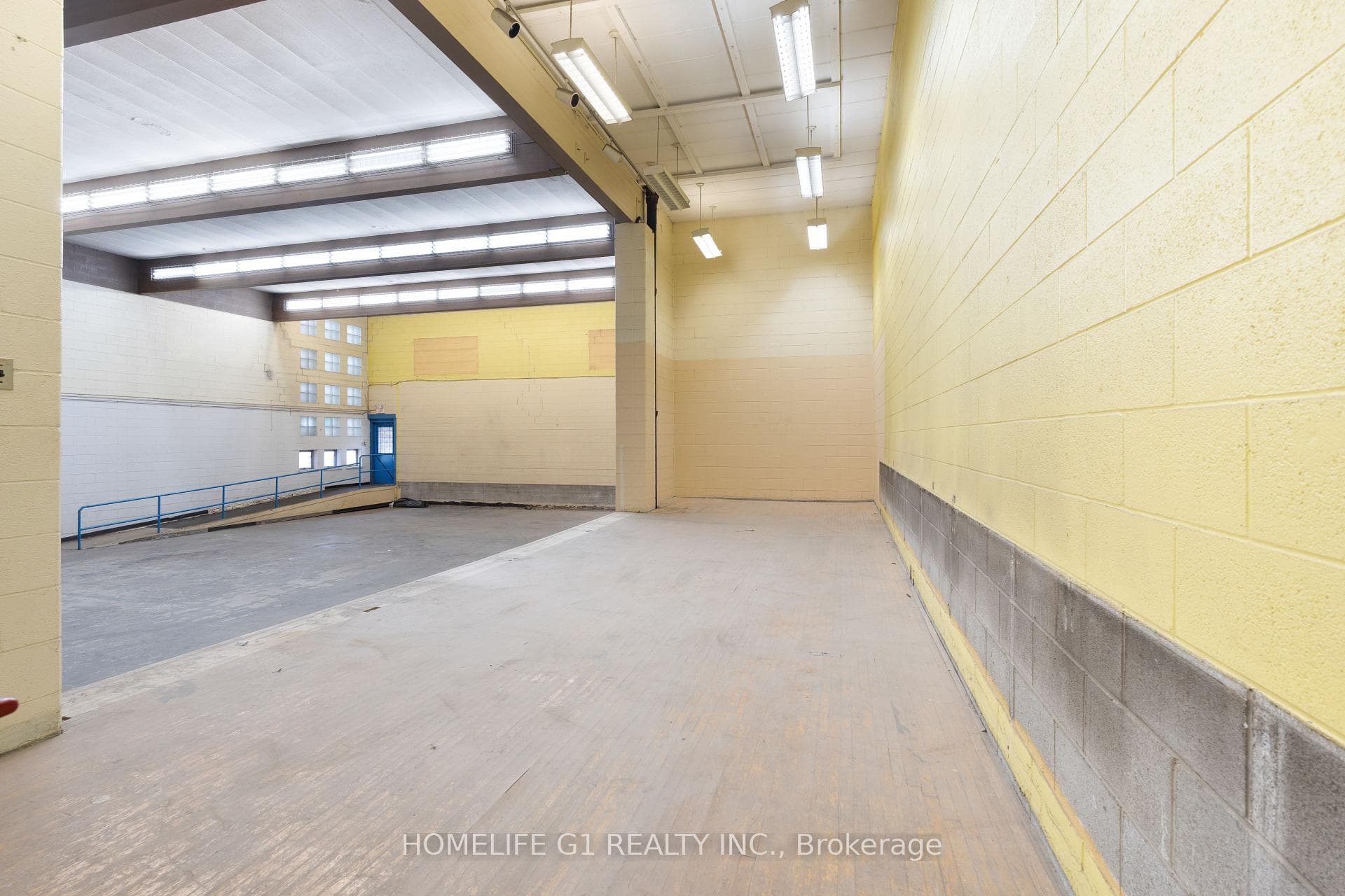 337 Gage Avenue photo 8