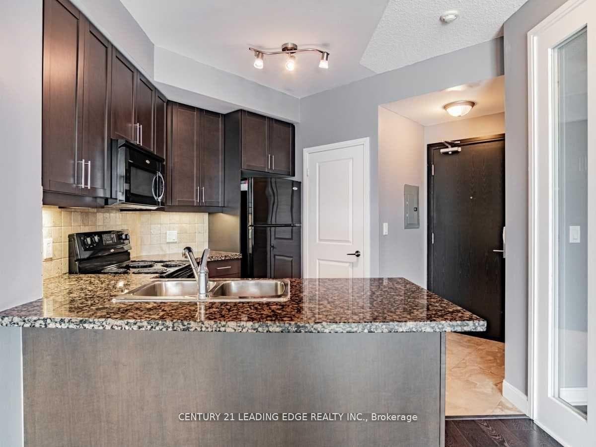 90 Absolute Avenue Unit 1704 photo 12