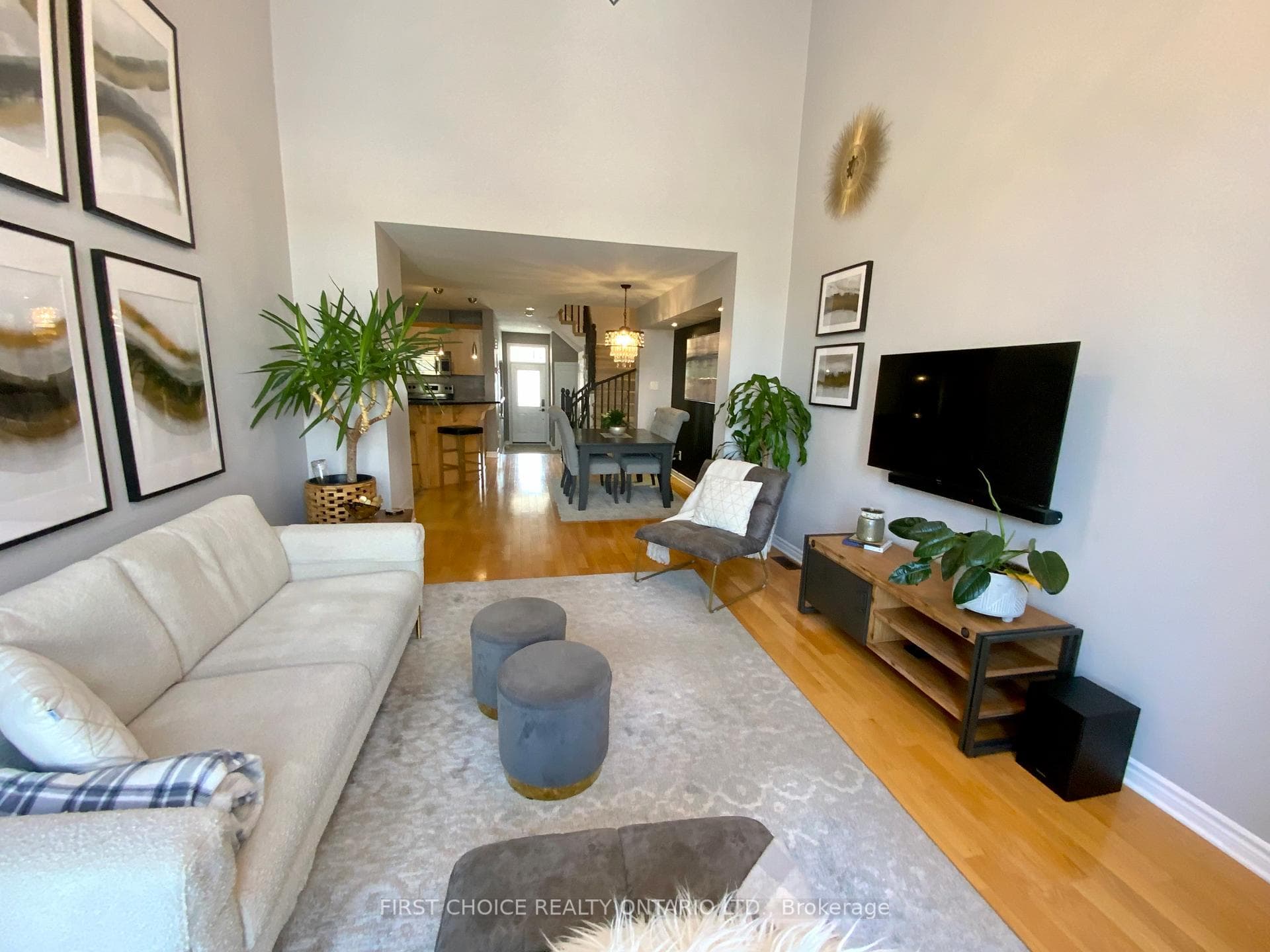543 Salzburg Drive photo 18