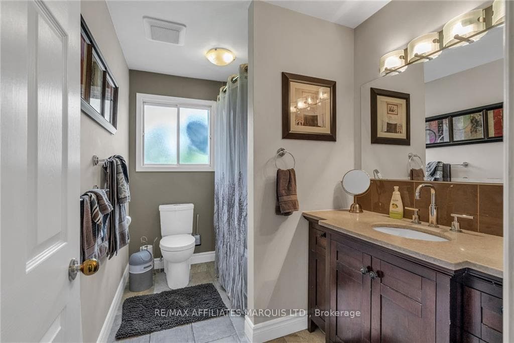 4752 AVONMORE Road photo 14