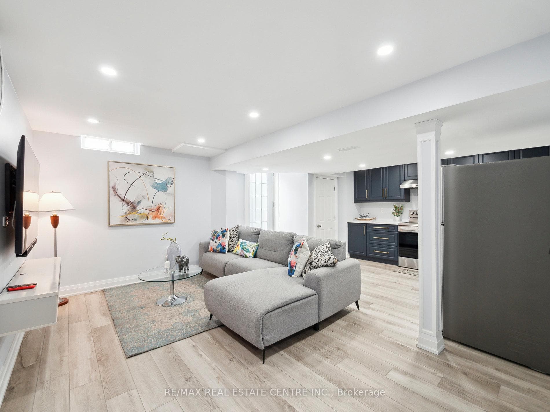 18 Bridgeport Drive photo 40