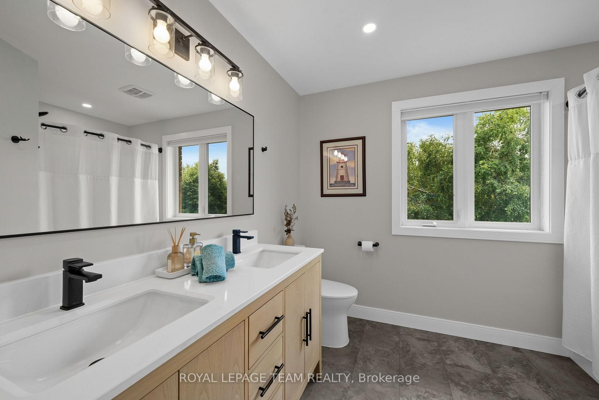 1095 Bravar Drive photo 34