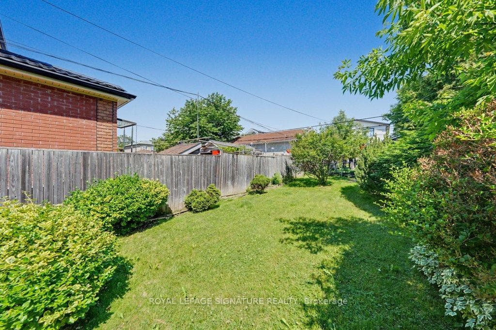 36 Jesmond Avenue photo 39