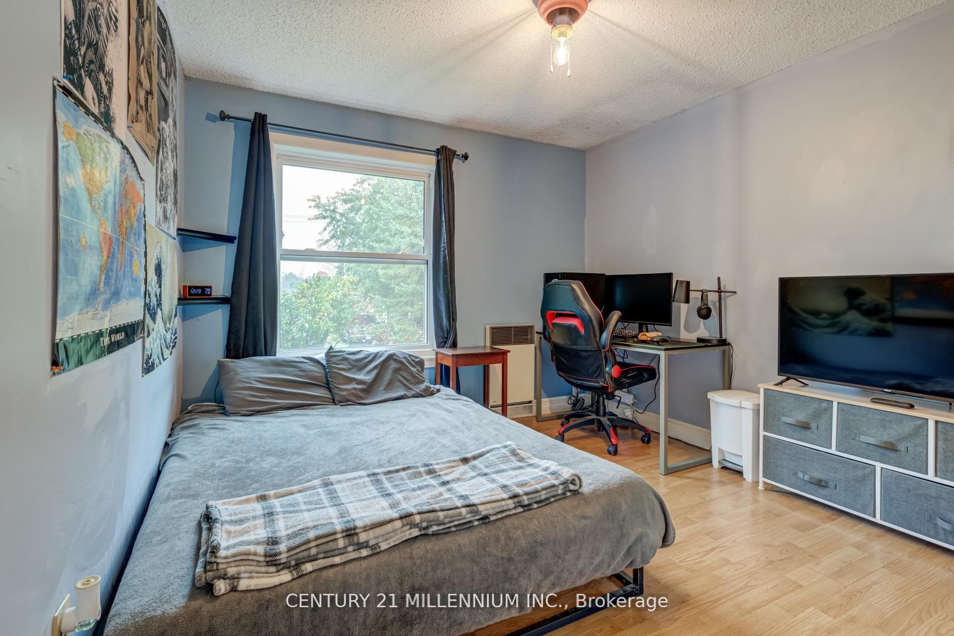 077286 7th Line photo 12