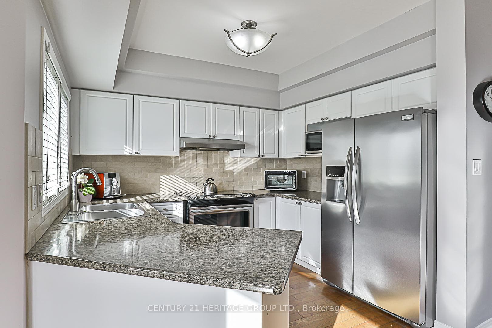180 Blue Willow Drive photo 14
