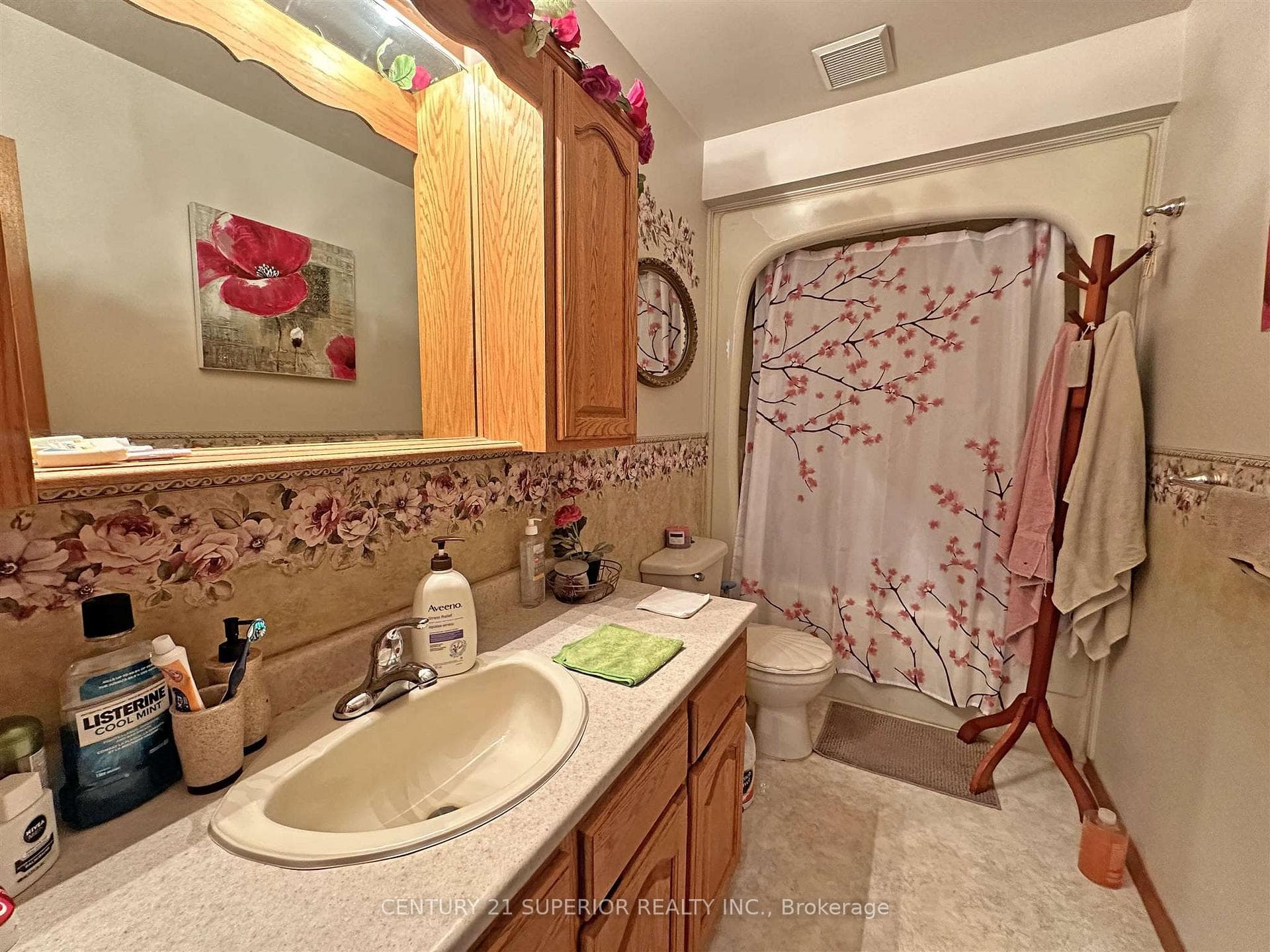 301 Sherwood Drive photo 15