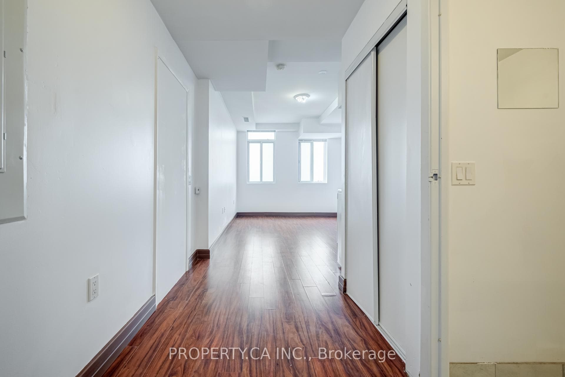 15 Maplewood Avenue Unit PH4 photo 8