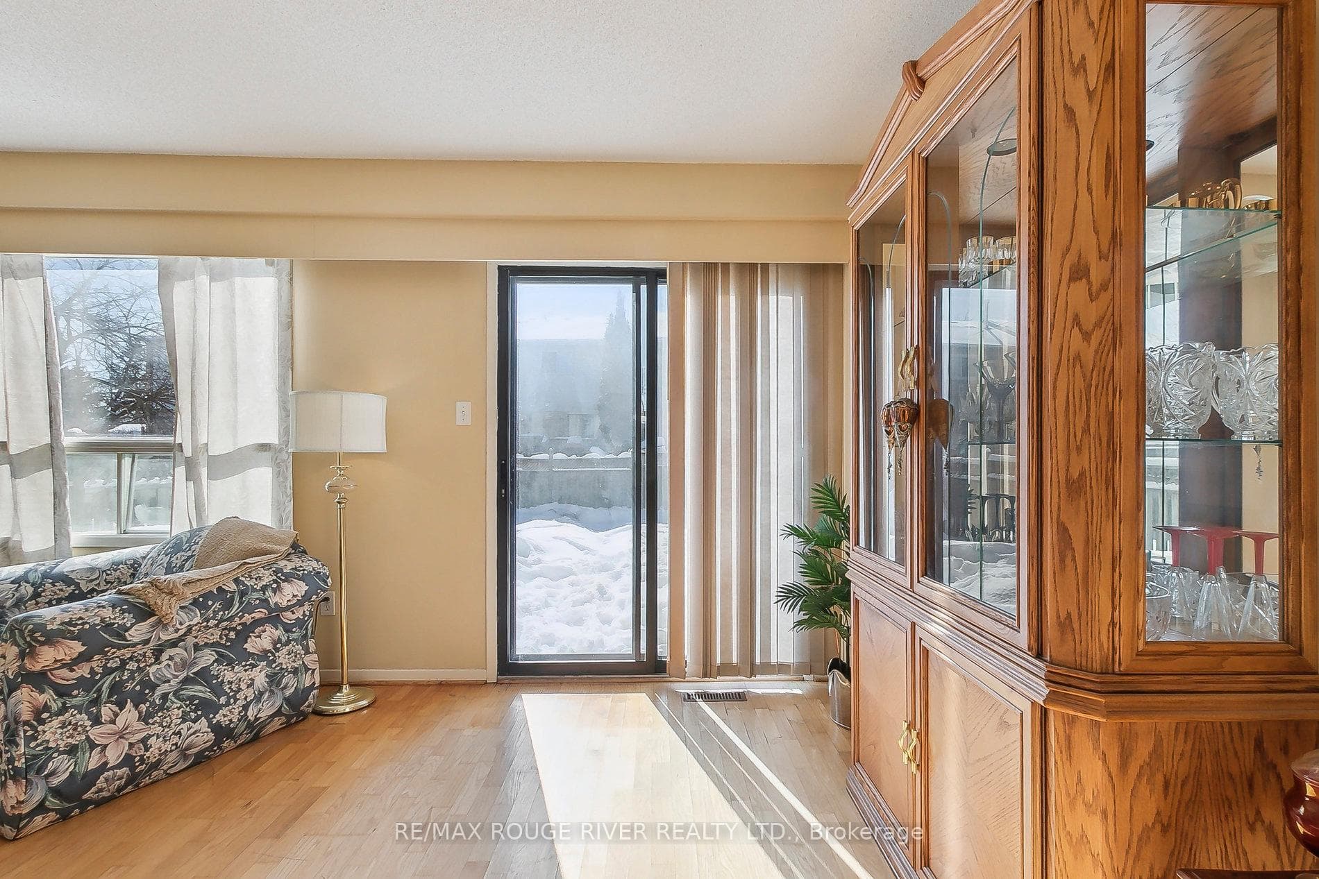 5 Carr Drive photo 10