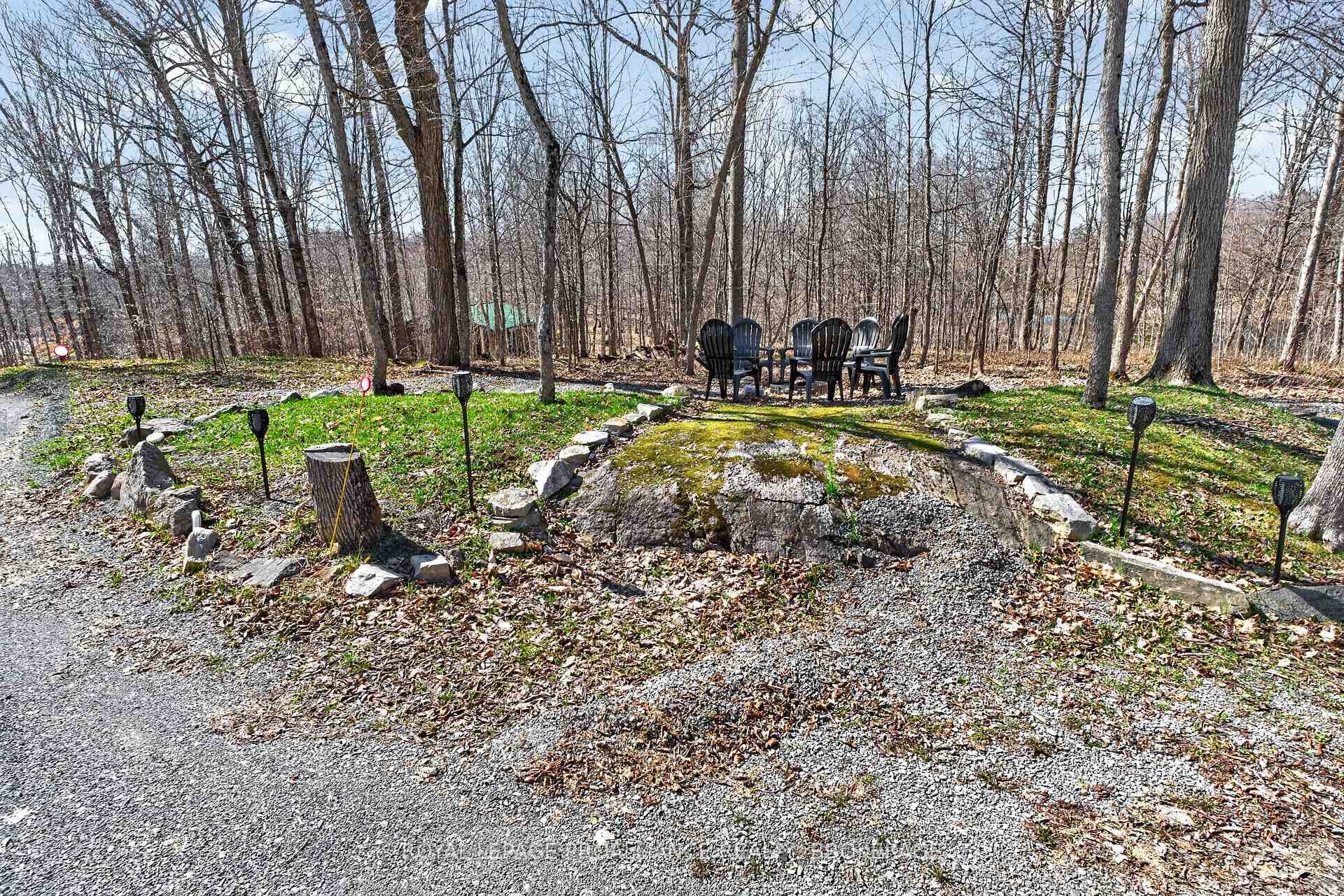289 MAPLE GROVE Lane photo 6