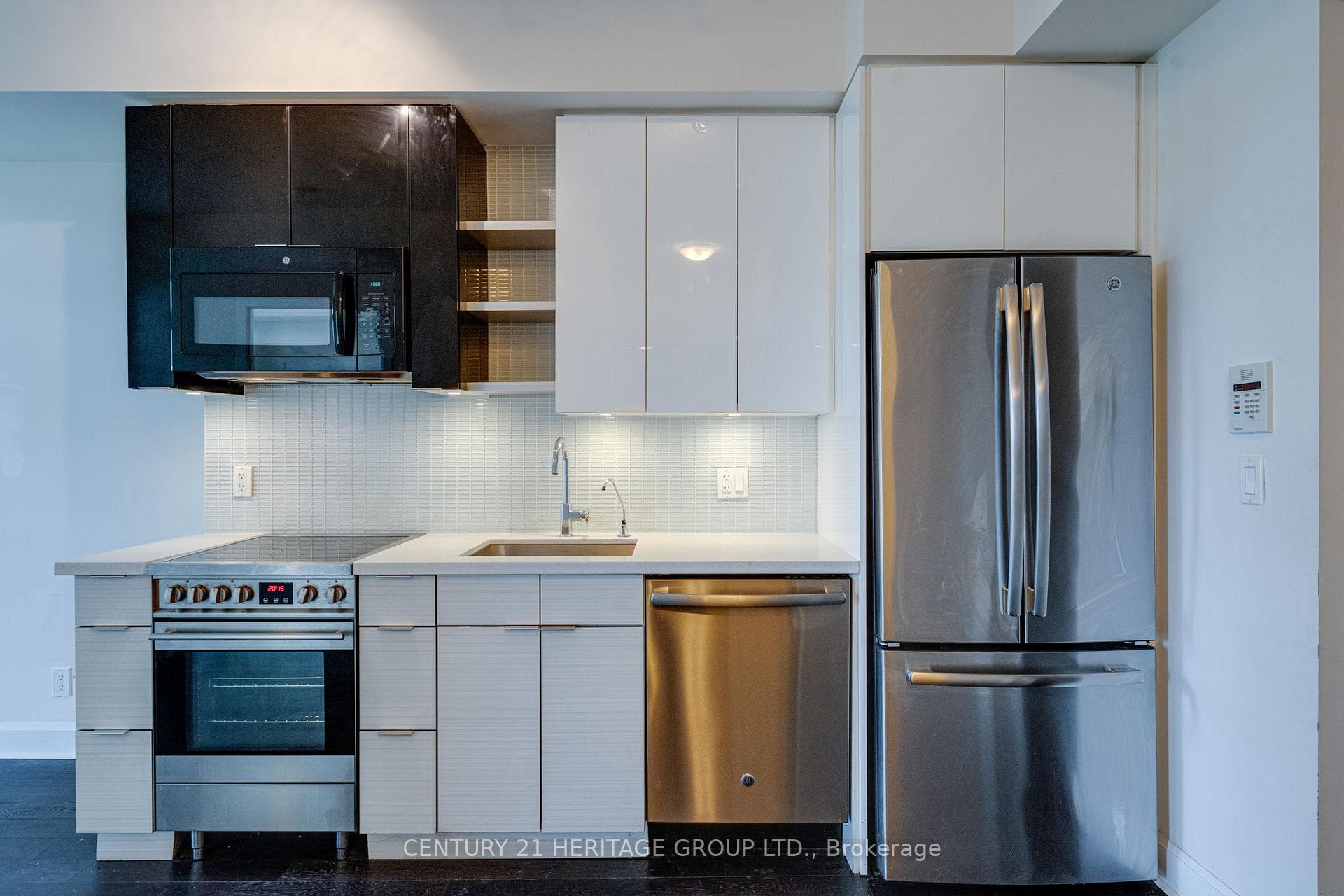 33 Shore Breeze Drive Unit 407 photo 10