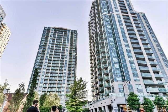 18 Harrison Garden Boulevard Unit 401 photo 1
