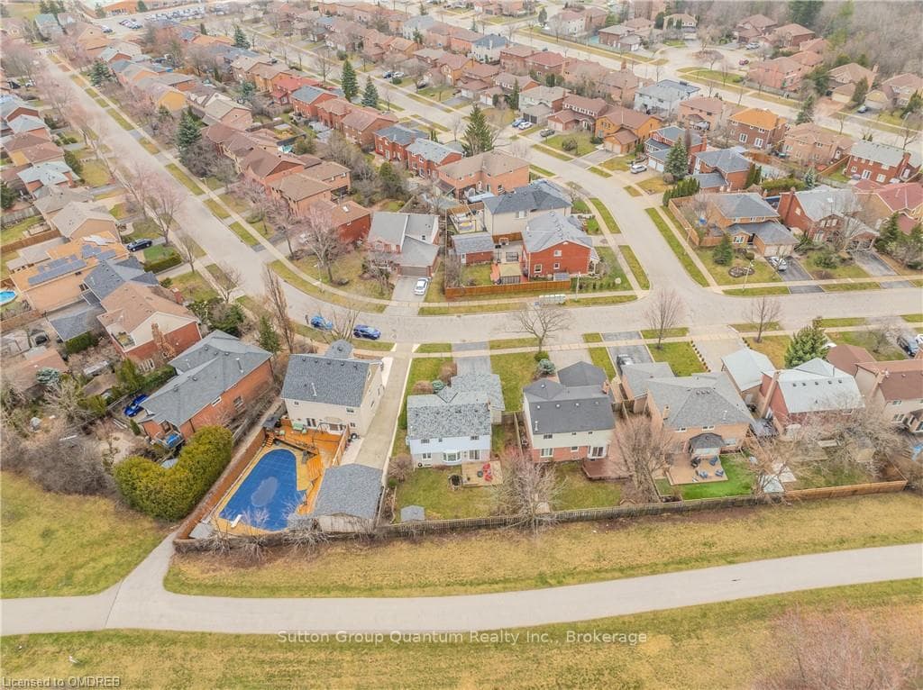 289 O'DONOGHUE Avenue photo 36