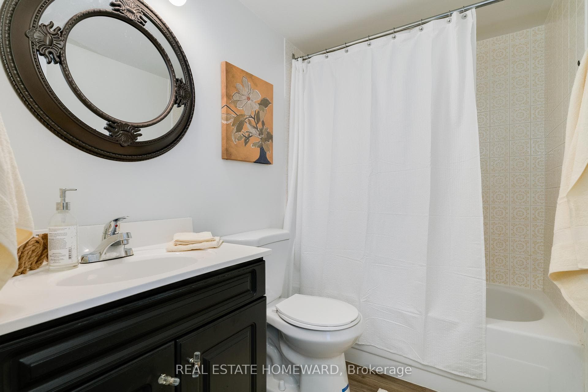66 Falby Court Unit 302 photo 28