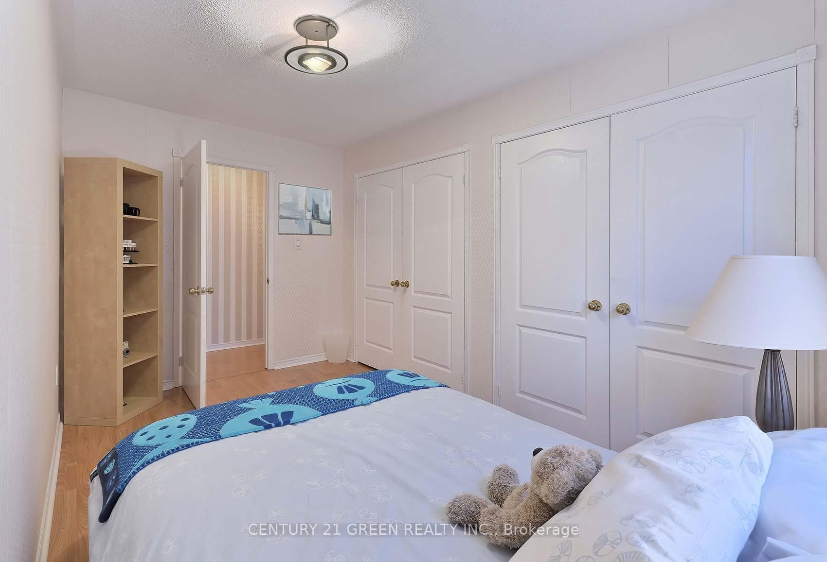 461 Nahani Way photo 26