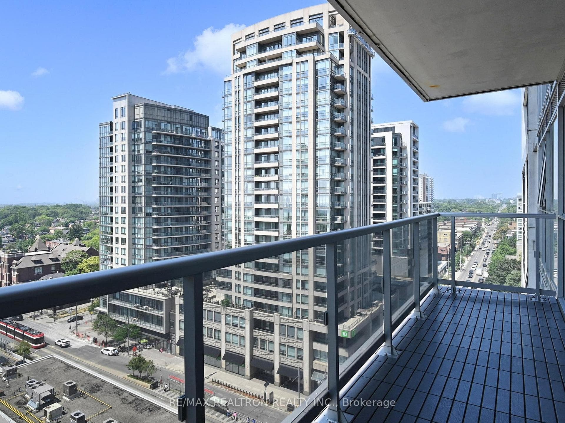 501 St. Clair Avenue Unit 1208 photo 21