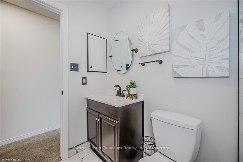 214 HAMPSHIRE Way photo 19