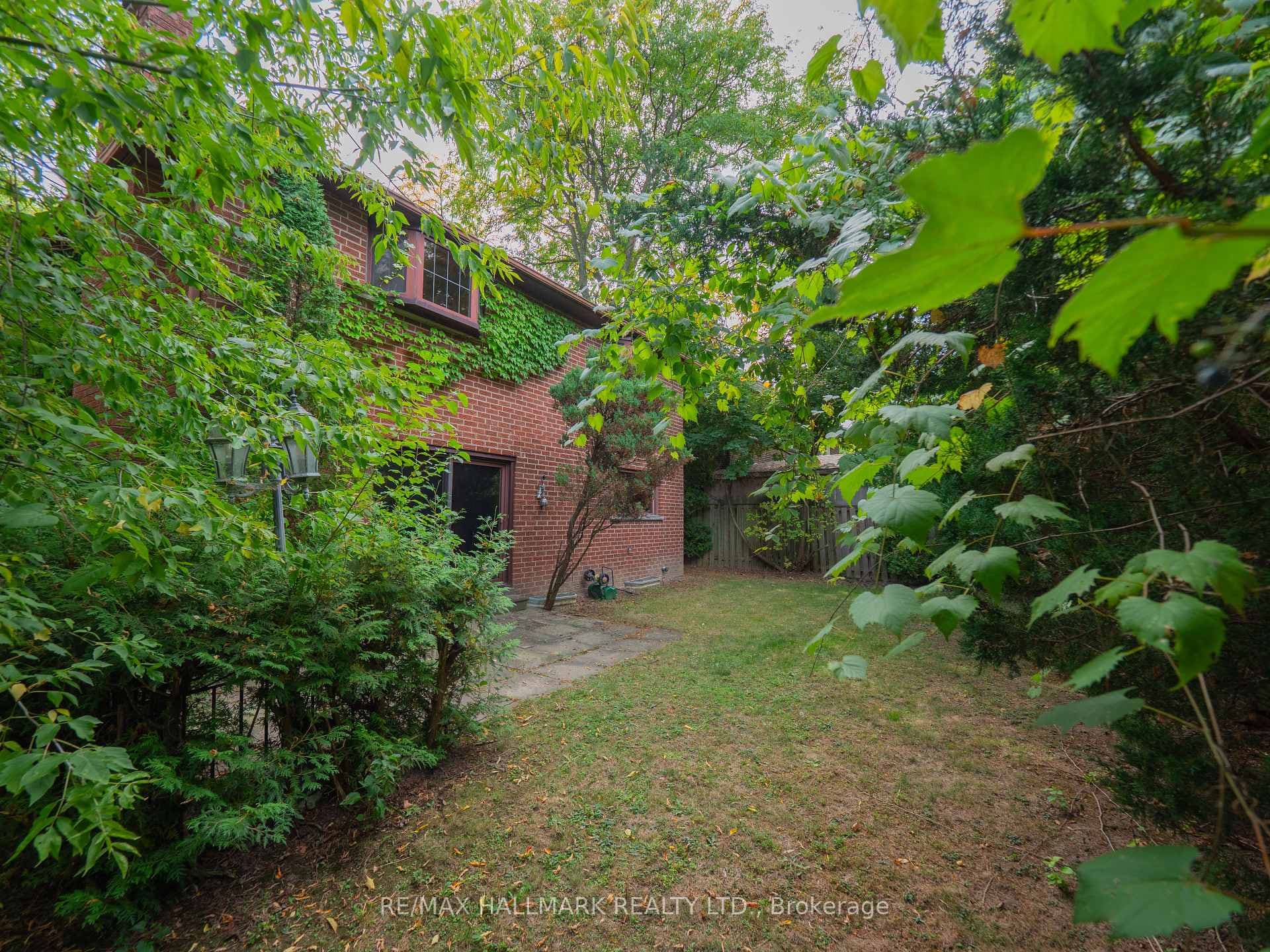68 Pinnacle Road photo 47