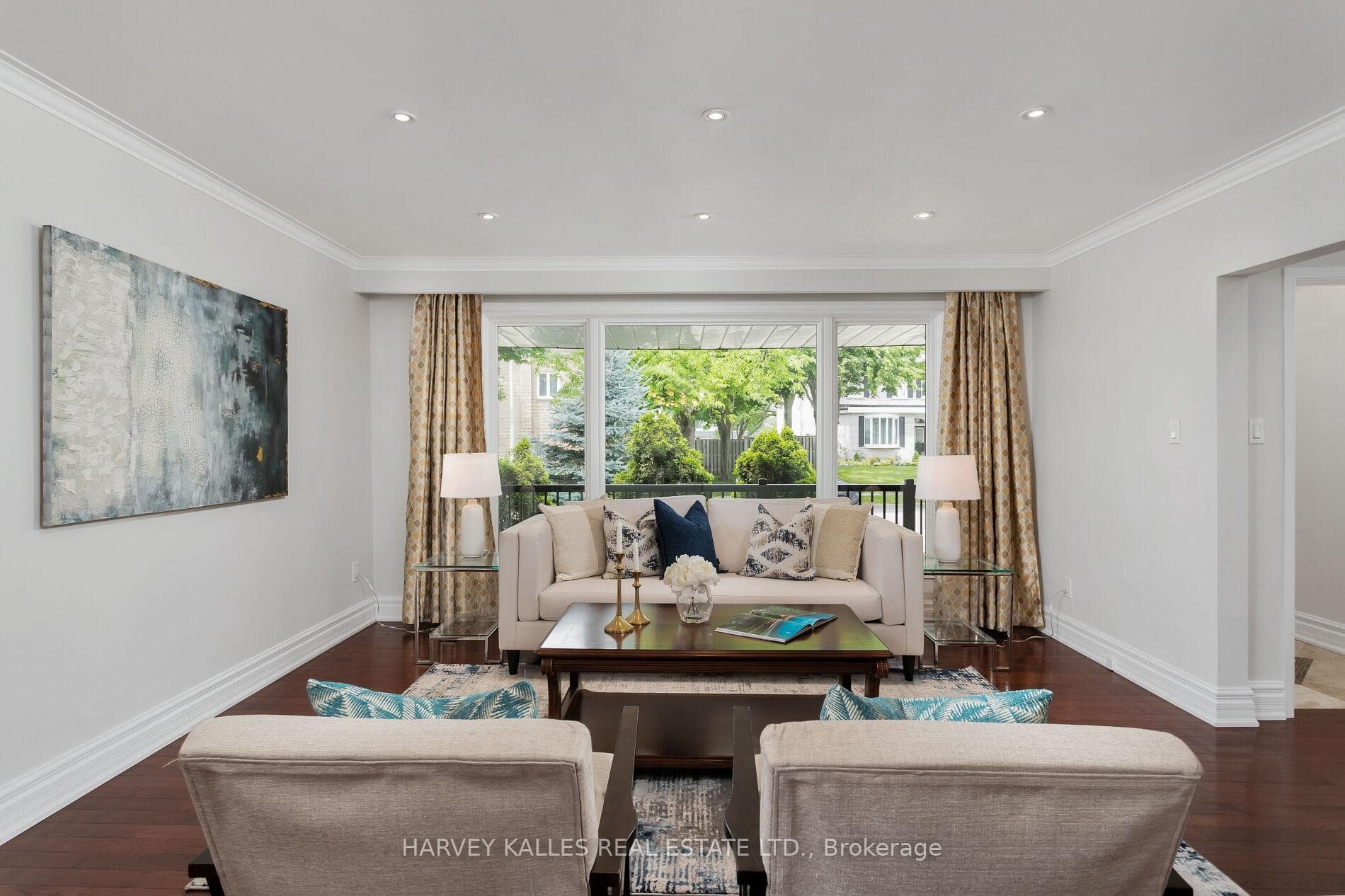 11 Stoneglen Drive photo 6