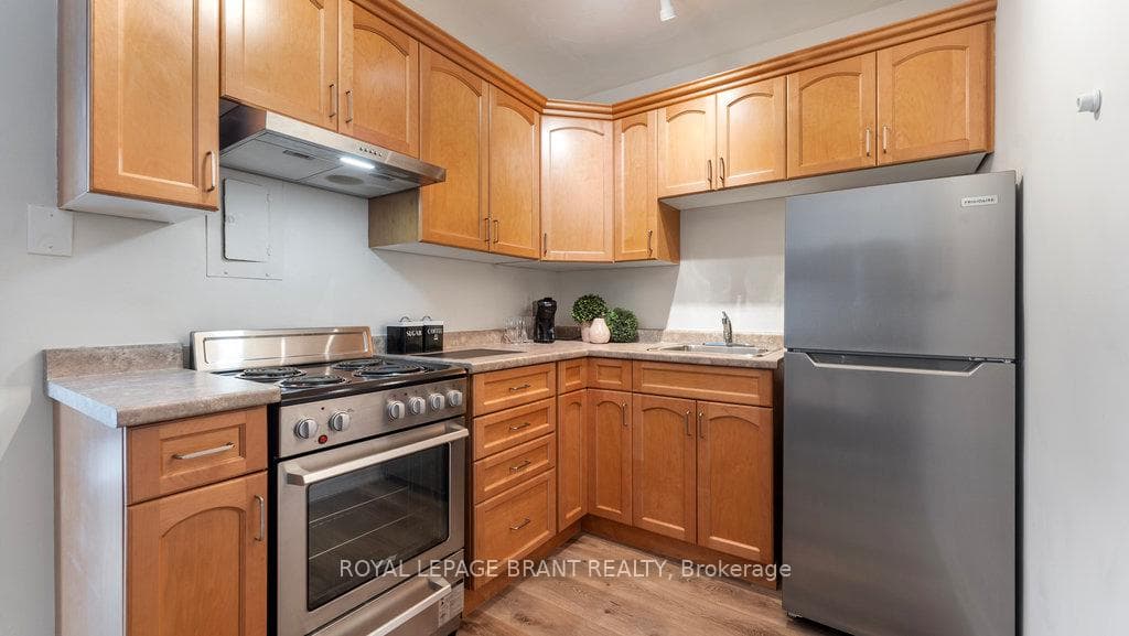87 St. George Street Unit 104 photo 7