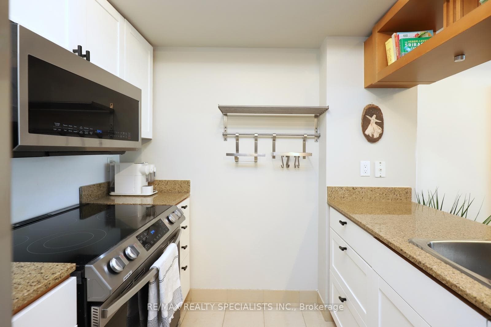 81 Navy Wharf Court Unit 3001 photo 10