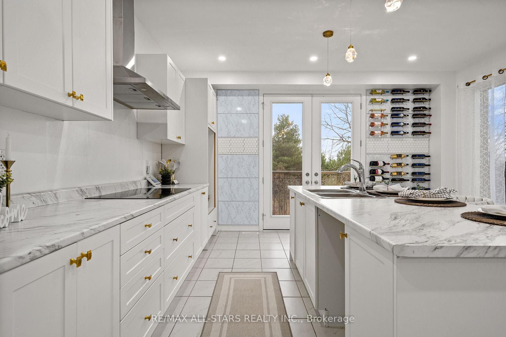 27 Carew Boulevard photo 11