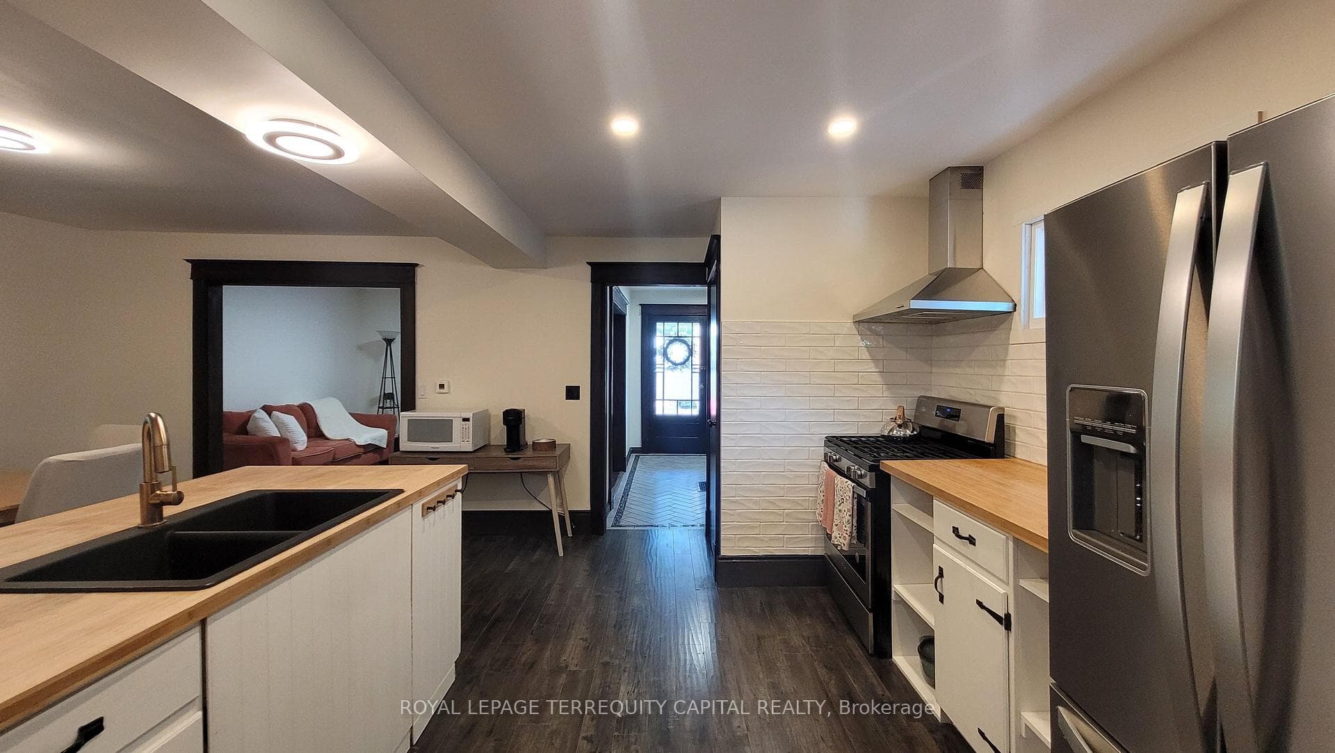 27 Woodland Avenue photo 5
